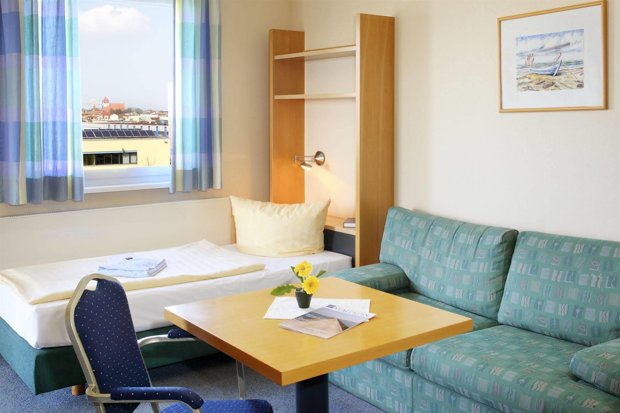 Vch Hotel Greifswald Exterior photo